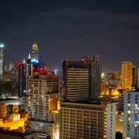 Which Hotel in Bangkok do you can recommand and which one is to avoid ? city-1567283_1920
